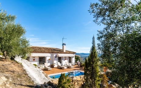 You are on your own, only 1.5 kms from village